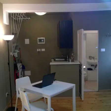 Reesma Alloggi - Nido D'amore Free Parking Apartment *