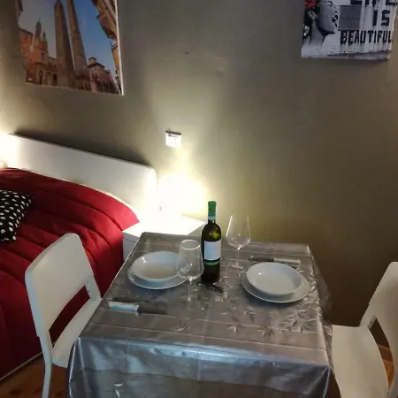 Reesma Alloggi - Nido D'amore Free Parking Apartment Bologna